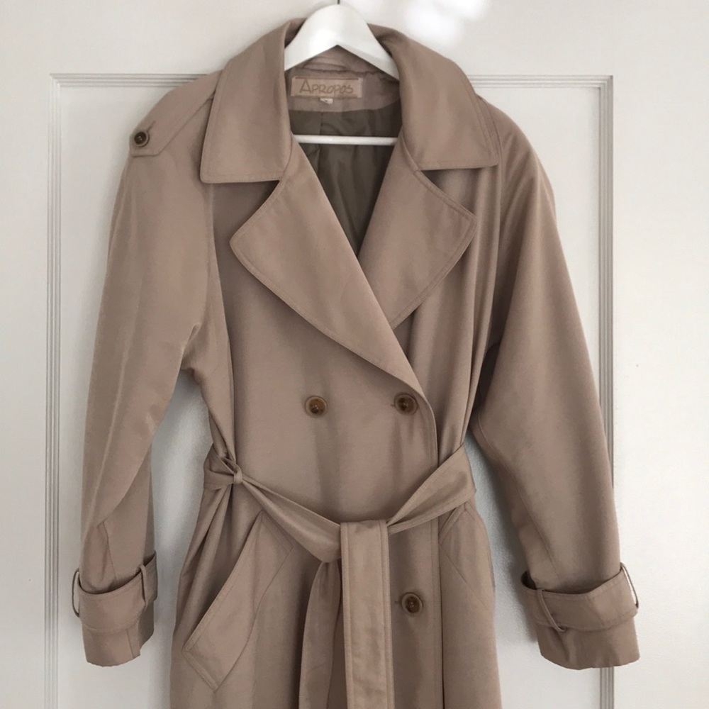 Amazing trench coat!
